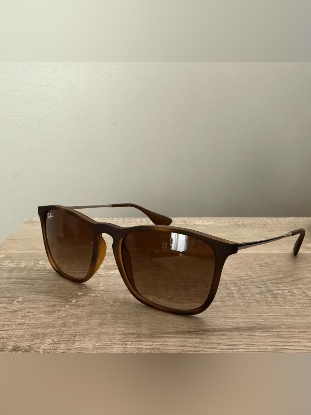 Ray-Ban Chris Sunglasses